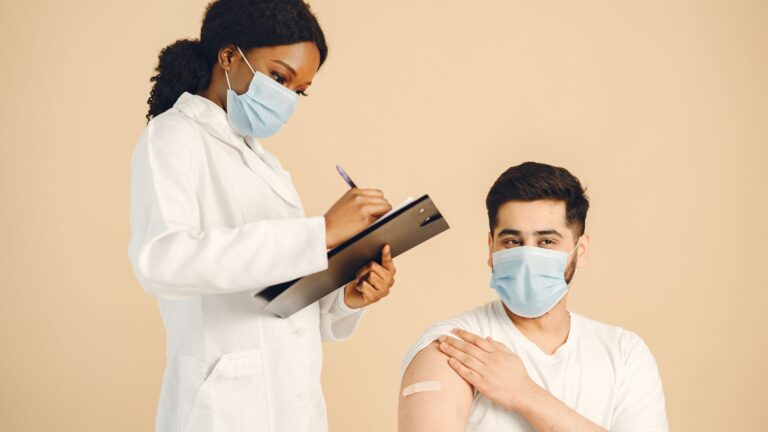 Vaccination IDEL : pourquoi la formation complémentaire est nécessaire